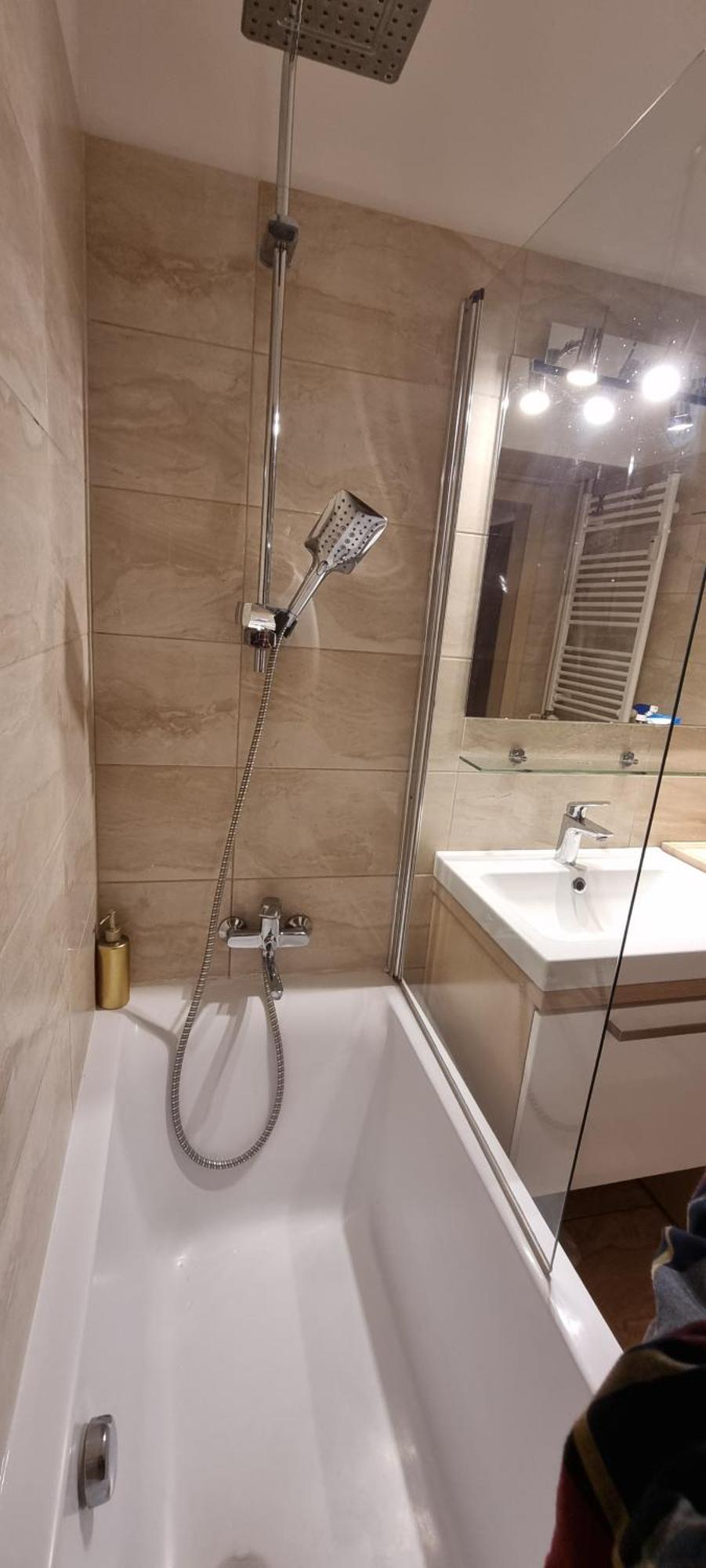 Huge Apartment Next To Train Station Close To The City Center Bratislava Exteriér fotografie