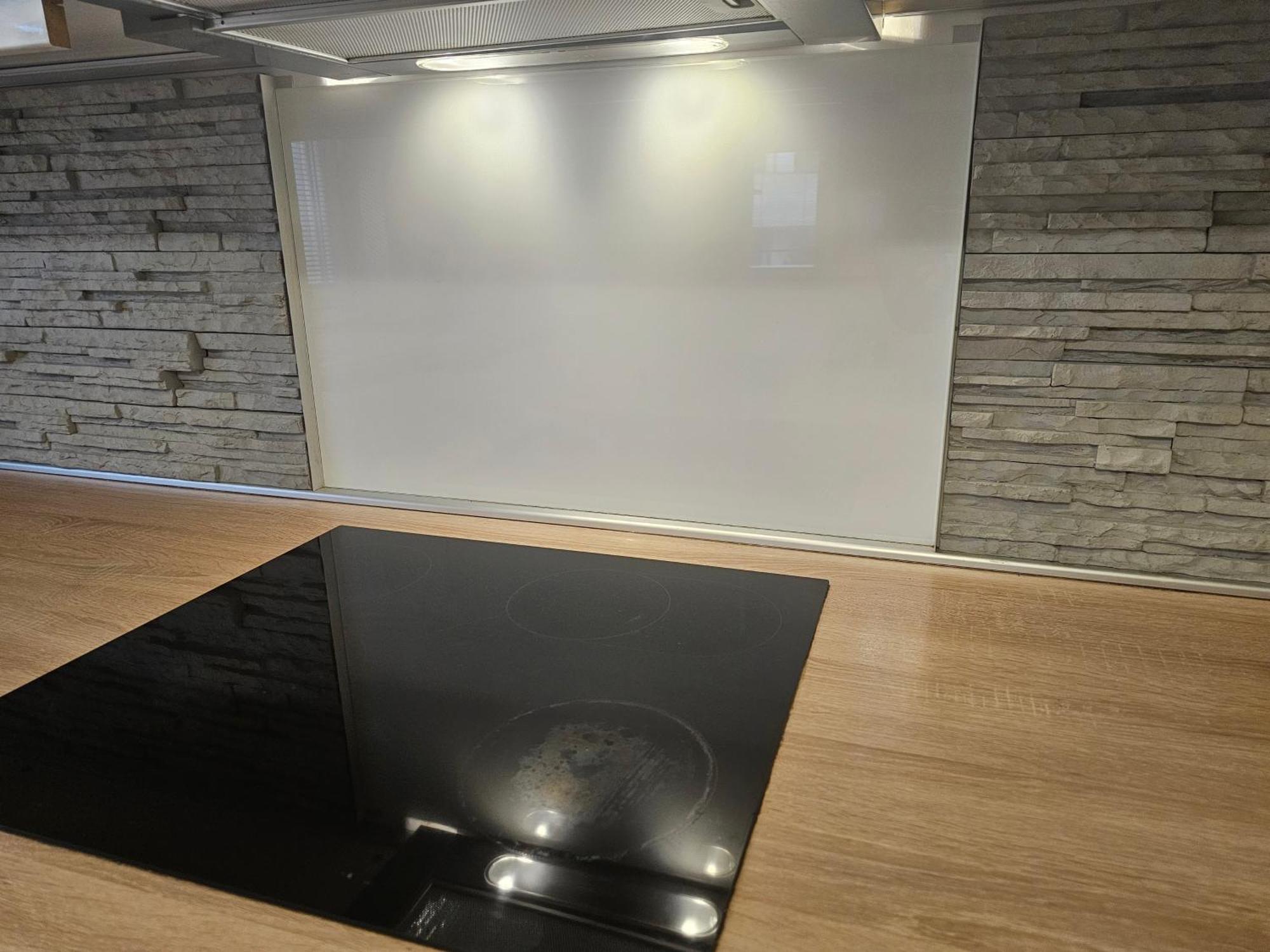 Huge Apartment Next To Train Station Close To The City Center Bratislava Exteriér fotografie